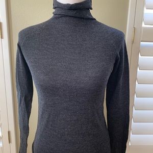DKNY 100% wool rolled neck mock tight sweater